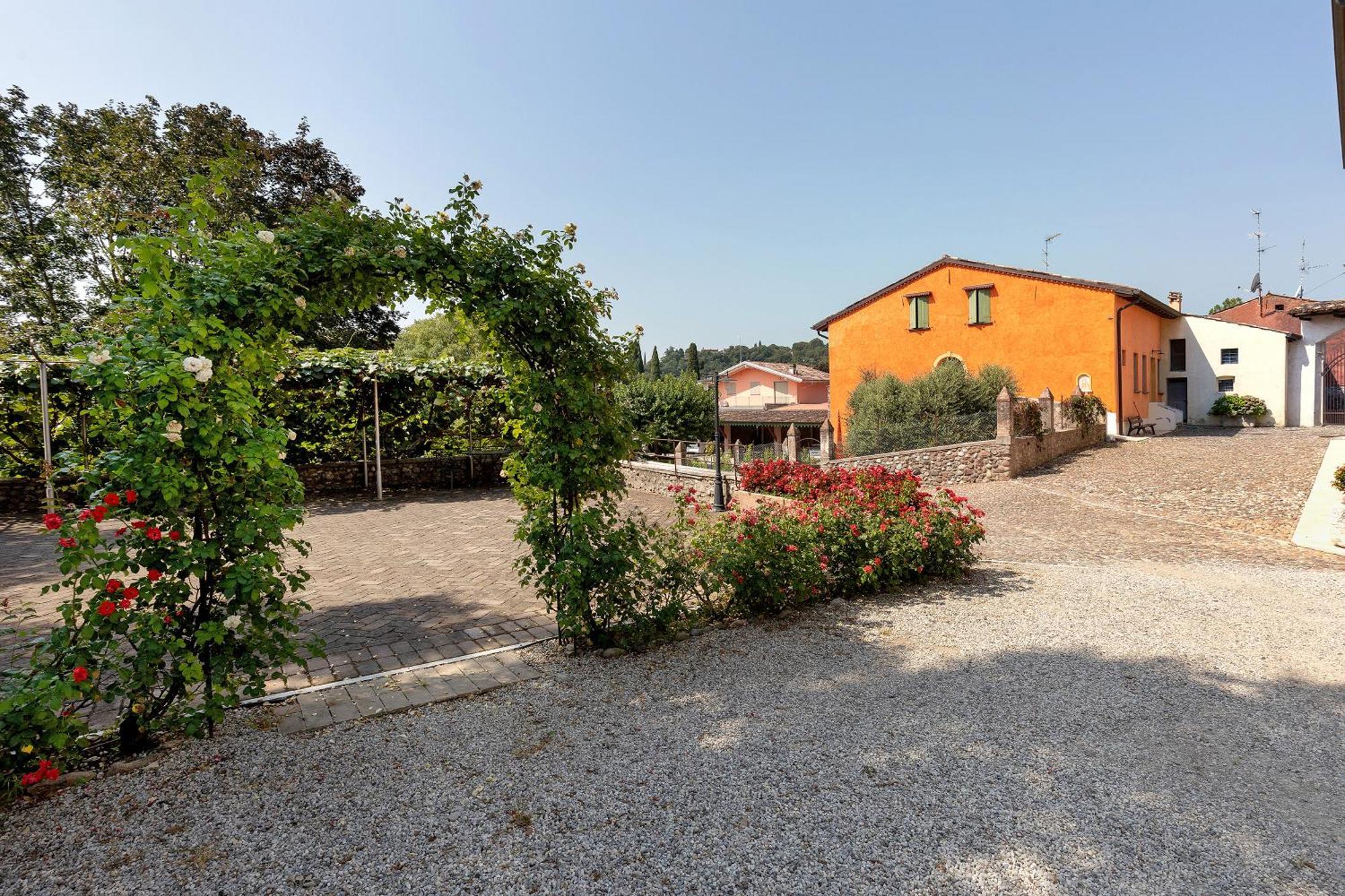 New Agriturismo Corte Olfino Monzambano Exterior foto